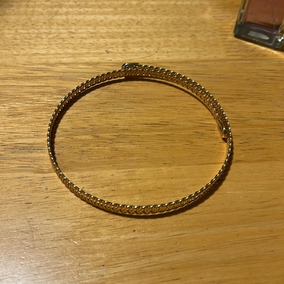 Gold choker - Picture 3 of 3